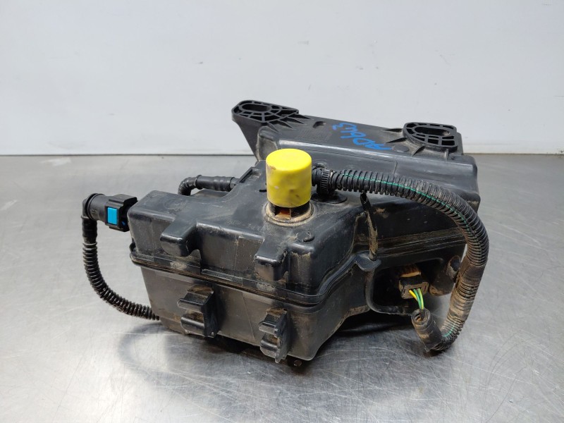 Recambio de deposito aditivo fap ( urea - adblue ) para peugeot 308 acces referencia OEM IAM 1610115580 9800390280 