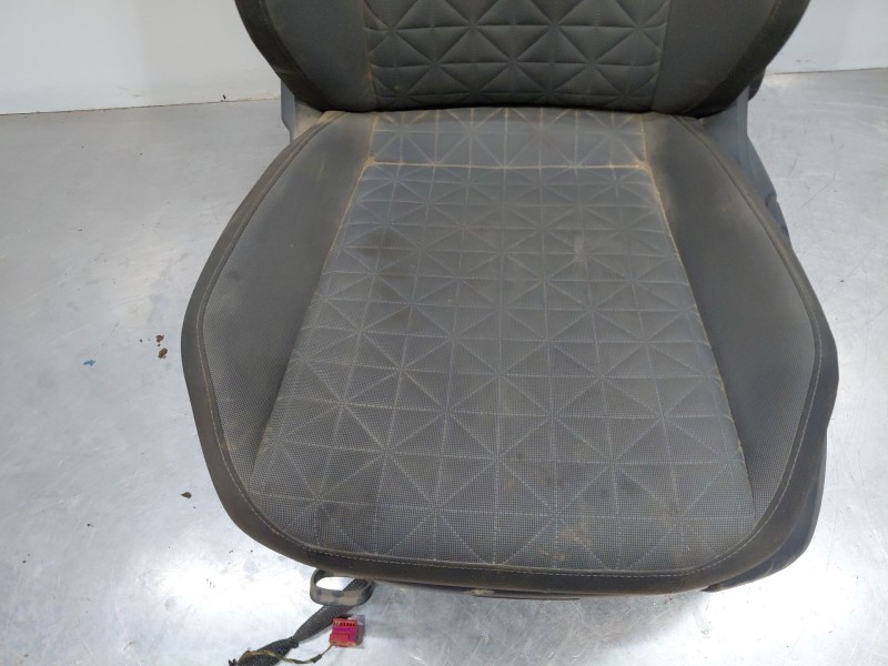 Recambio de asiento delantero izquierdo para volkswagen tiguan (ax1) comfortline referencia OEM IAM 2Q4881105L  