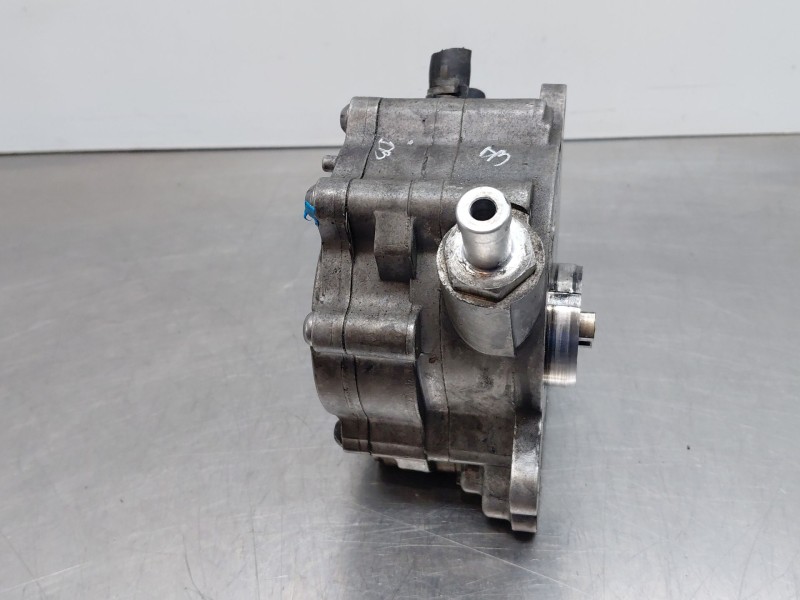 Recambio de depresor freno / bomba vacio para audi a6 c6 (4f2) 2.0 tdi referencia OEM IAM 03G145209D  