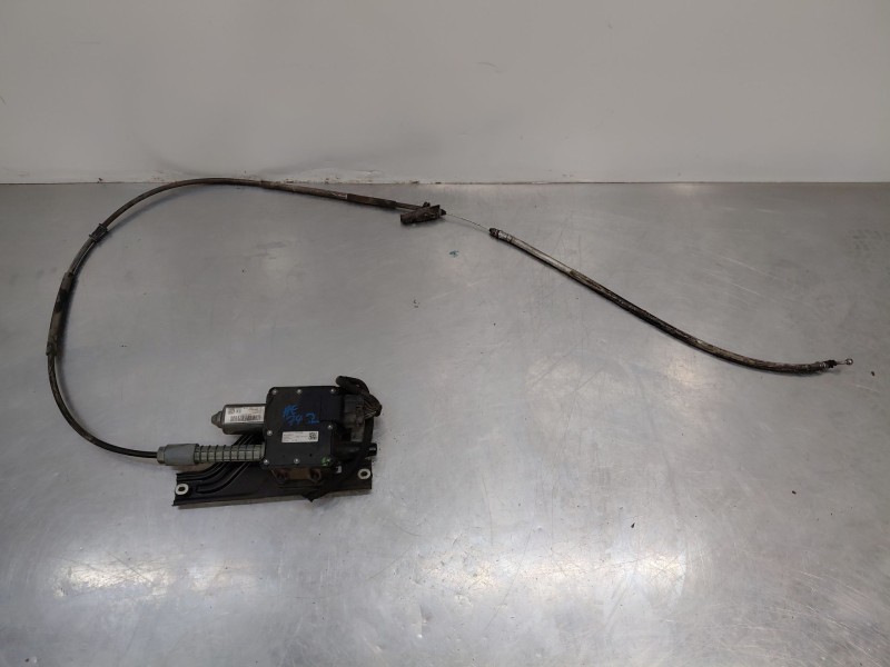 Recambio de freno de mano electrico para opel insignia a (g09) 2.0 cdti (68) referencia OEM IAM 13505410  