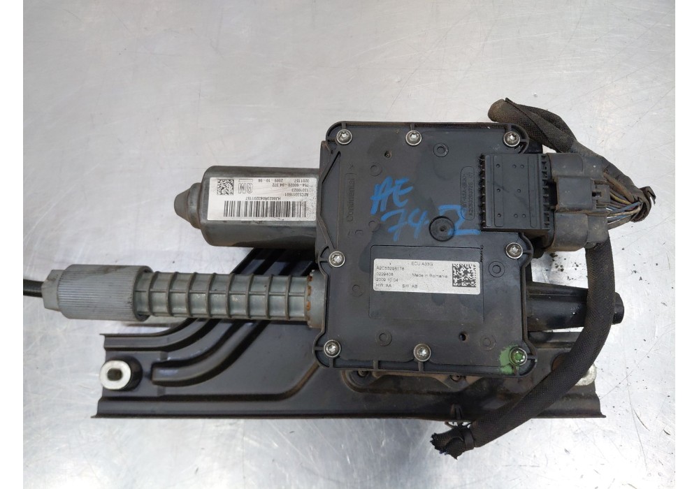 Recambio de freno de mano electrico para opel insignia a (g09) 2.0 cdti (68) referencia OEM IAM 13505410  