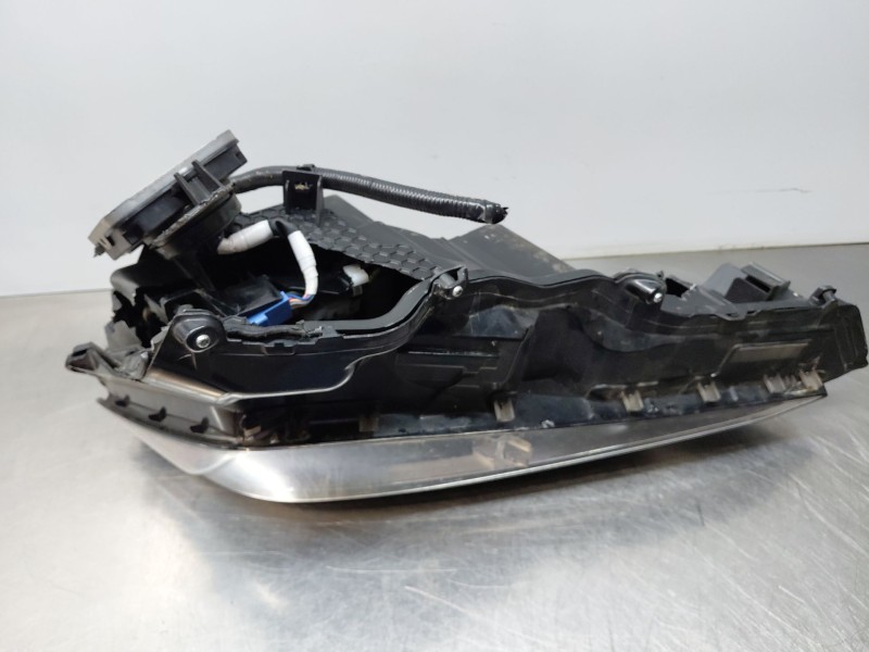 Recambio de faro izquierdo para lexus ux (_aa1_, _ah1_, _ma1_) 200 (mzaa10) referencia OEM IAM 8118576240  