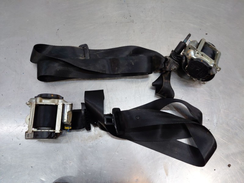 Recambio de kit airbag para dacia sandero iii driving referencia OEM IAM   