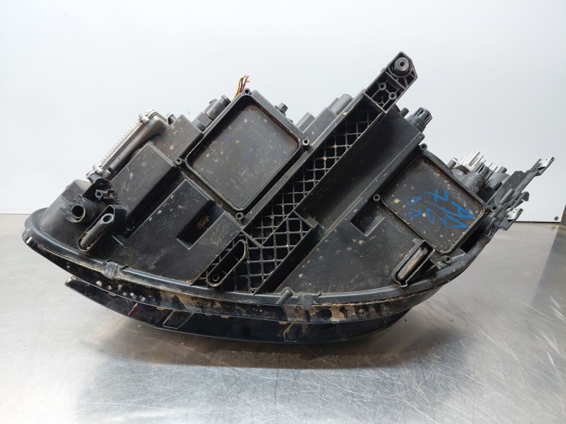 Recambio de faro derecho para volkswagen tiguan (ax1) comfortline referencia OEM IAM   