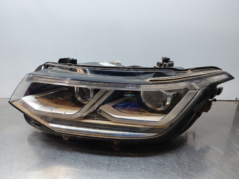 Recambio de faro izquierdo para volkswagen tiguan (ax1) comfortline referencia OEM IAM   