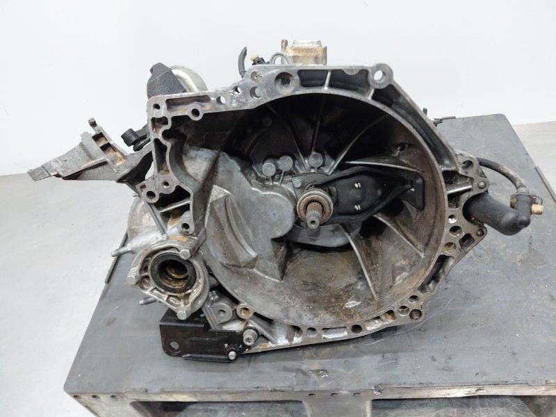 Recambio de caja cambios para peugeot 308 acces referencia OEM IAM 20ET13  