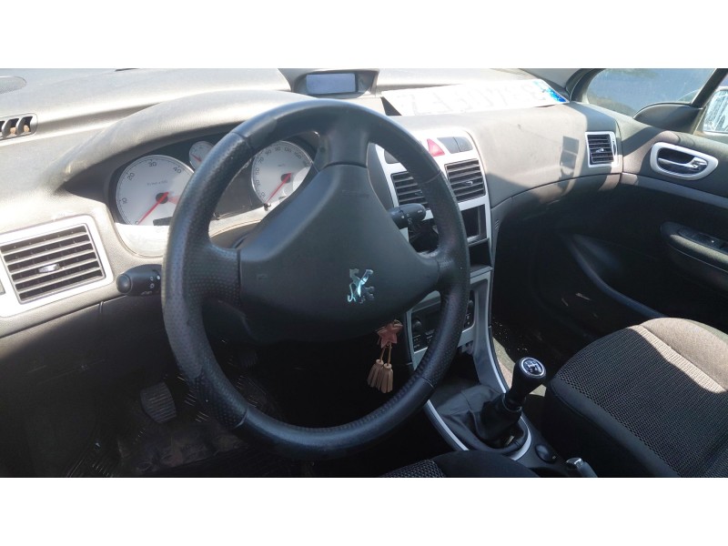 peugeot 307 sw (3h) del año 2006