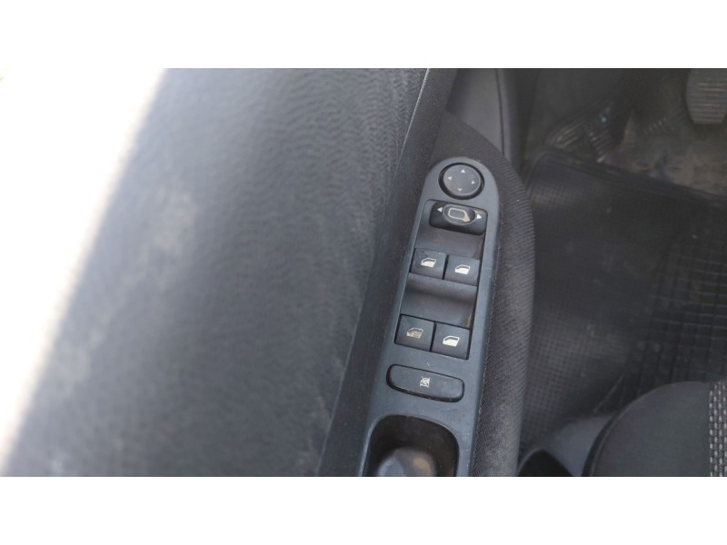 peugeot 307 sw (3h) del año 2006