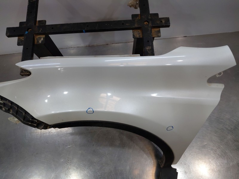 Recambio de aleta delantera izquierda para toyota rav 4 advance referencia OEM IAM   