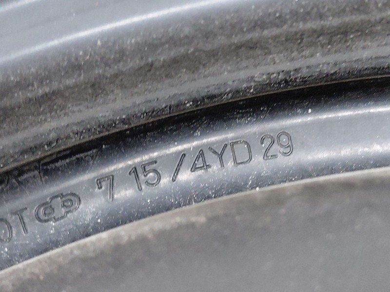 Recambio de neumatico repuesto para toyota rav 4 advance referencia OEM IAM   