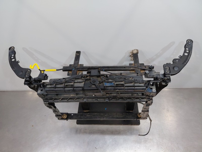 Recambio de panel frontal para volkswagen t-roc r-line referencia OEM IAM   