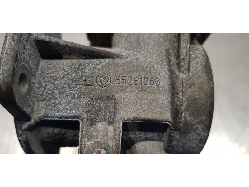 Recambio de caja mariposa para fiat doblo ii cargo (263) furgón base referencia OEM IAM 55261263  