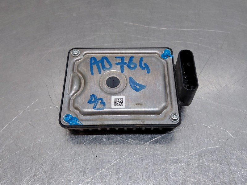 Recambio de modulo electronico para volkswagen t-roc r-line referencia OEM IAM 2Q0907561J 2Q0907572D 