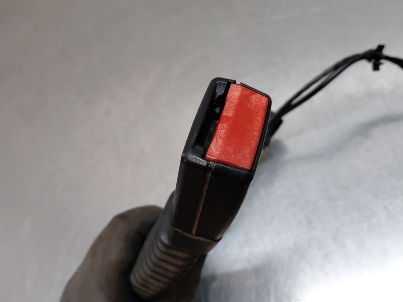 Recambio de pretensor airbag izquierdo para bmw x5 (e53) 3.0 d referencia OEM IAM 72119119539  
