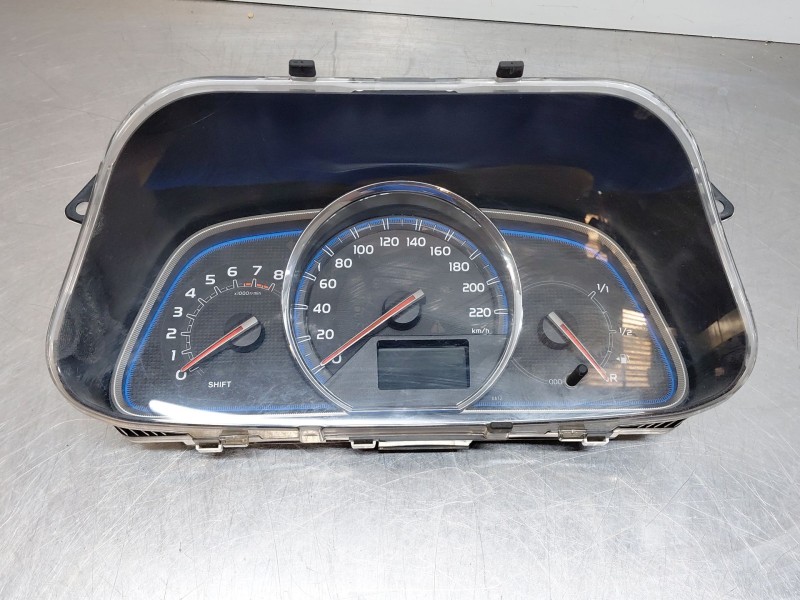 Recambio de cuadro instrumentos para toyota rav 4 advance referencia OEM IAM 8380042L13 1575803440 