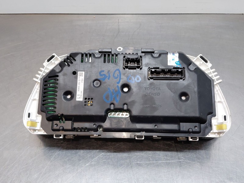 Recambio de cuadro instrumentos para toyota rav 4 advance referencia OEM IAM 8380042L13 1575803440 