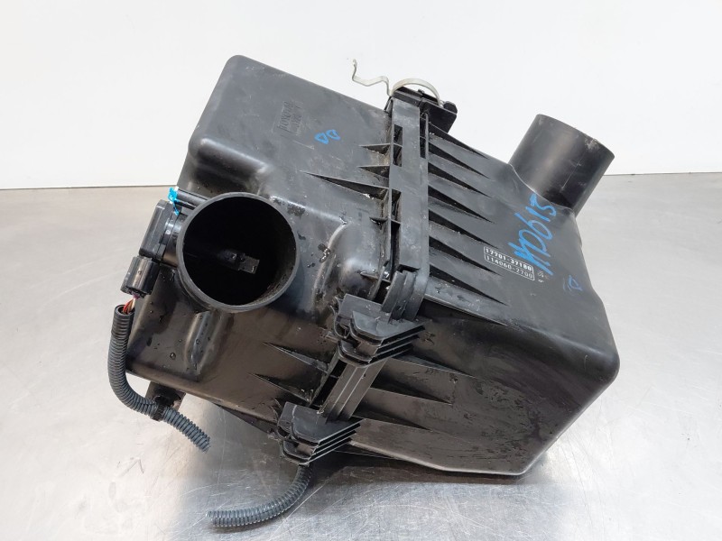 Recambio de filtro aire para toyota rav 4 advance referencia OEM IAM 1770037241  