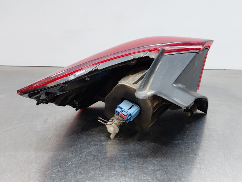 Recambio de piloto trasero derecho para volkswagen t-roc r-line referencia OEM IAM 2GA945096D  