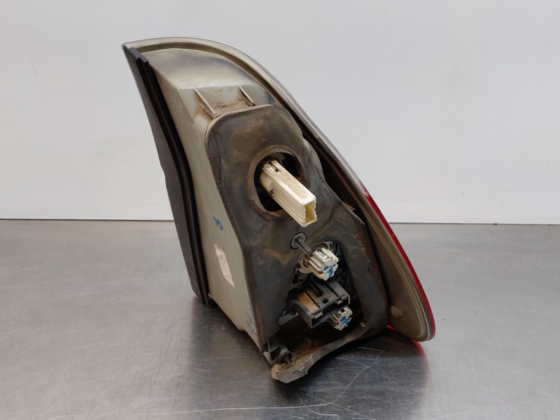 Recambio de piloto trasero izquierdo para bmw x5 (e53) 3.0 d referencia OEM IAM 63217164471  