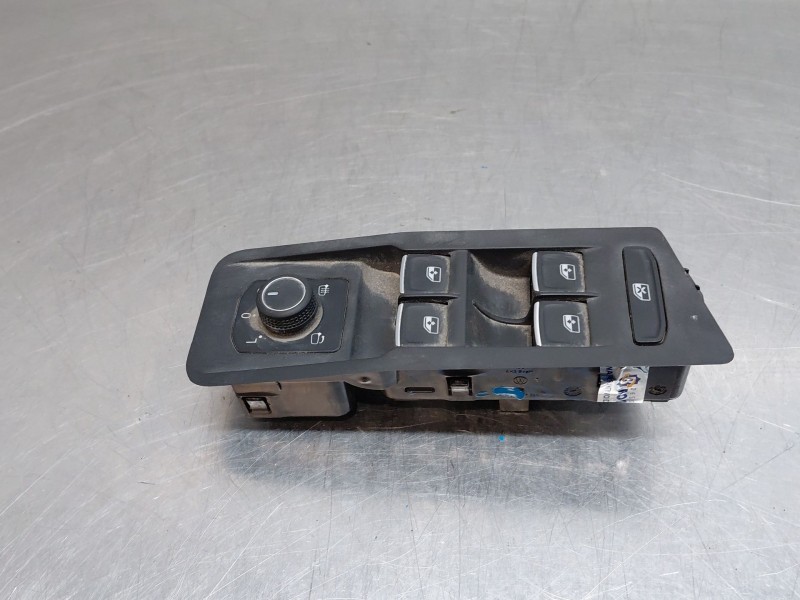 Recambio de mando elevalunas delantero izquierdo para volkswagen t-roc r-line referencia OEM IAM 5G0959857E  
