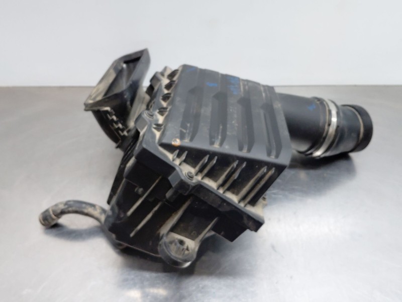 Recambio de filtro aire para volkswagen t-roc r-line referencia OEM IAM 5Q0129601BB  