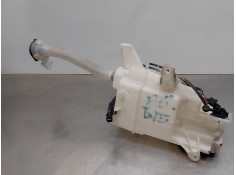 Recambio de deposito limpia para toyota rav 4 advance referencia OEM IAM 8535542100  