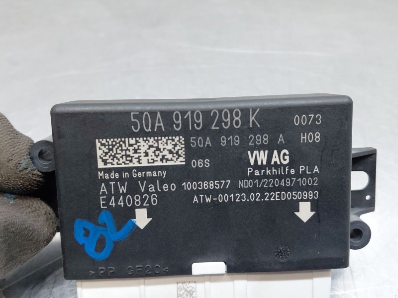 Recambio de modulo electronico para volkswagen t-roc r-line referencia OEM IAM 5QA919298K  