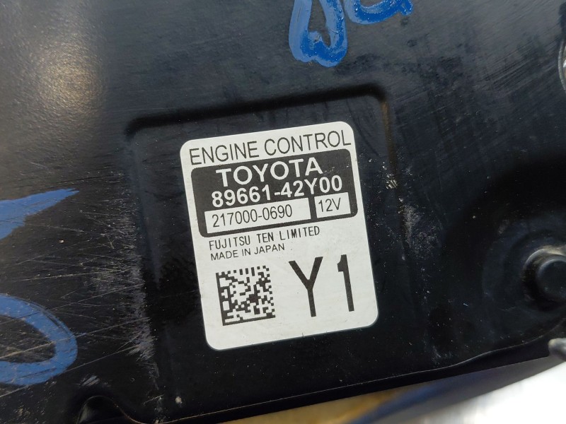 Recambio de centralita motor uce para toyota rav 4 advance referencia OEM IAM 8966142Y00 2170000690 