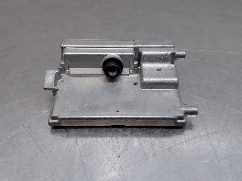 Recambio de sensor de aparcamiento para volkswagen t-roc r-line referencia OEM IAM 2Q0980653C  