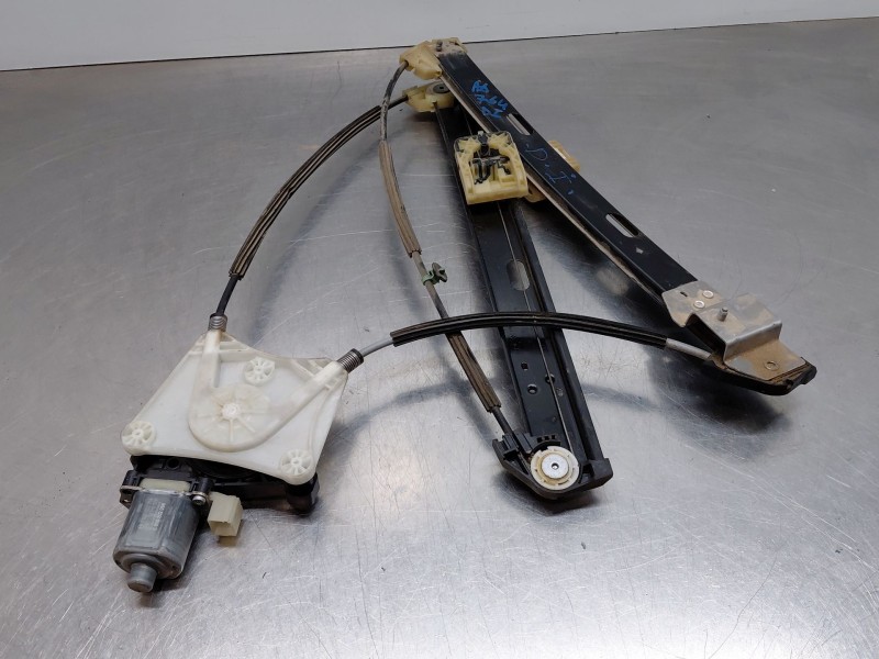 Recambio de elevalunas delantero izquierdo para volkswagen t-roc r-line referencia OEM IAM 2GA837461F  