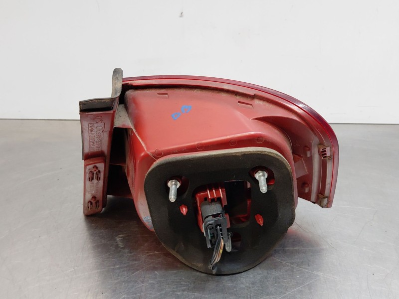 Recambio de piloto trasero izquierdo para volkswagen passat b6 (3c2) 2.0 tdi 16v referencia OEM IAM 3C5945095H  