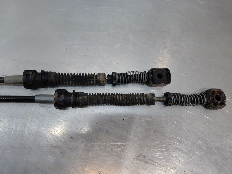 Recambio de varillaje cambio para volkswagen tiguan (ax1) comfortline referencia OEM IAM 5QA711049R  