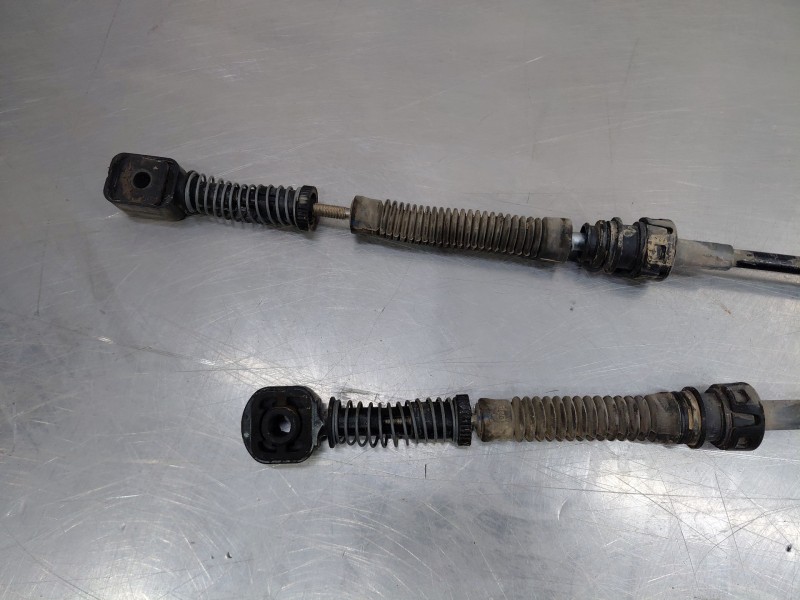 Recambio de varillaje cambio para volkswagen t-roc r-line referencia OEM IAM 5WA711049AM  