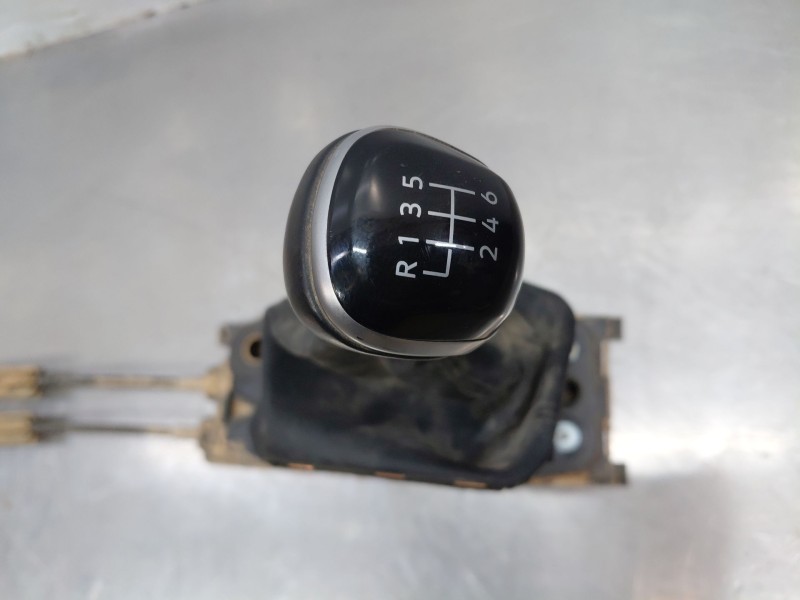 Recambio de varillaje cambio para volkswagen t-roc r-line referencia OEM IAM 5WA711049AM  