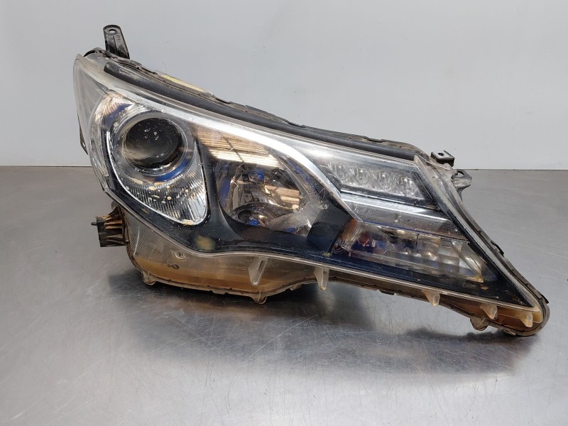 Recambio de faro derecho para toyota rav 4 advance referencia OEM IAM 8114542572  