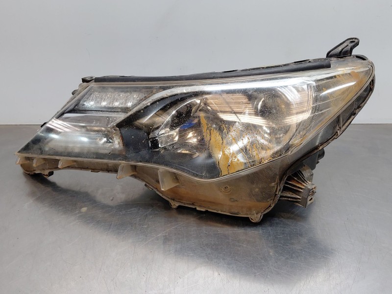 Recambio de faro izquierdo para toyota rav 4 advance referencia OEM IAM 8118542572  