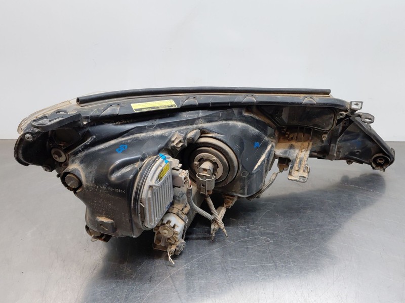 Recambio de faro izquierdo para toyota rav 4 advance referencia OEM IAM 8118542572  