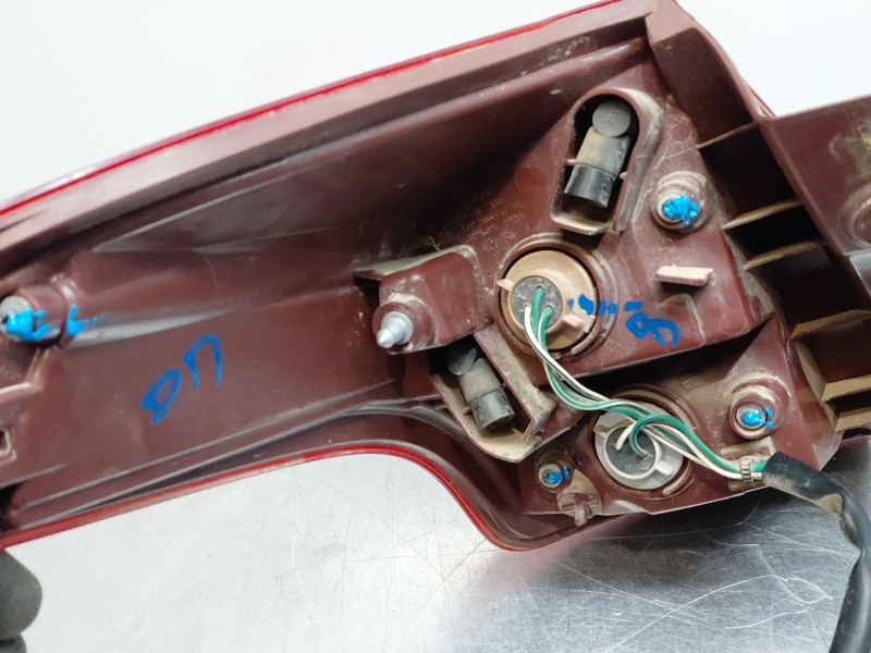Recambio de piloto trasero derecho para toyota rav 4 advance referencia OEM IAM 8155142171  