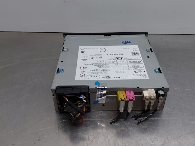 Recambio de sistema audio / radio cd para volkswagen tiguan (ax1) comfortline referencia OEM IAM 3G5035820K  