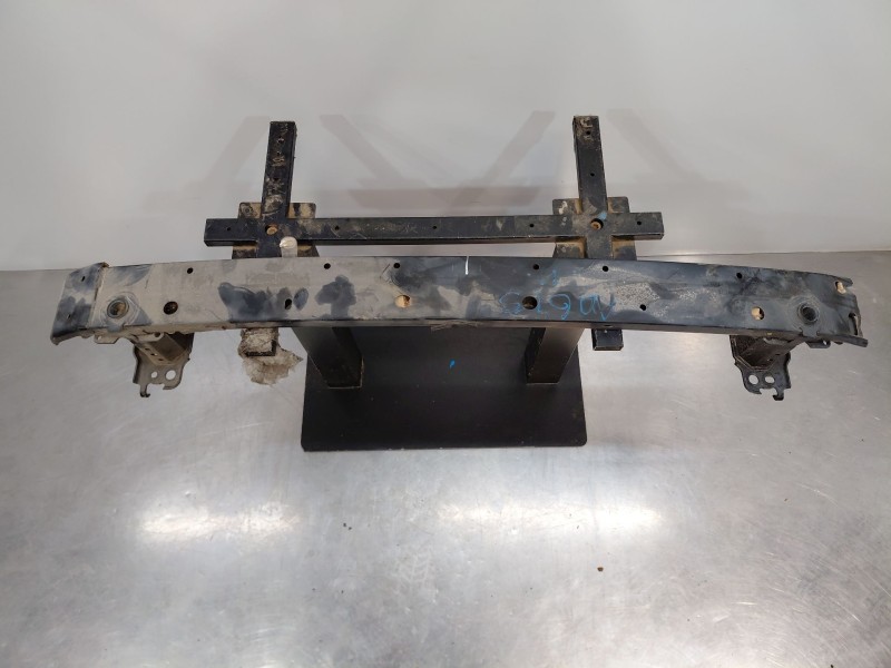 Recambio de refuerzo paragolpes delantero para toyota rav 4 advance referencia OEM IAM 5202142110  