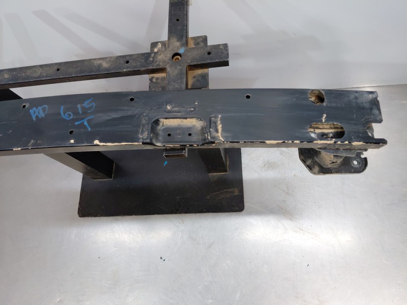 Recambio de refuerzo paragolpes trasero para toyota rav 4 advance referencia OEM IAM 5202342040  