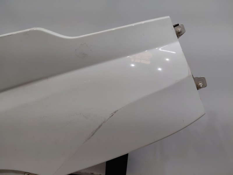 Recambio de aleta delantera derecha para iveco daily 35s16 35-160 referencia OEM IAM   