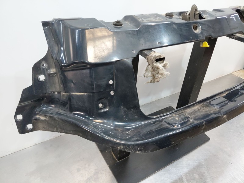 Recambio de panel frontal para iveco daily 35s16 35-160 referencia OEM IAM 5802798016 580279801600 