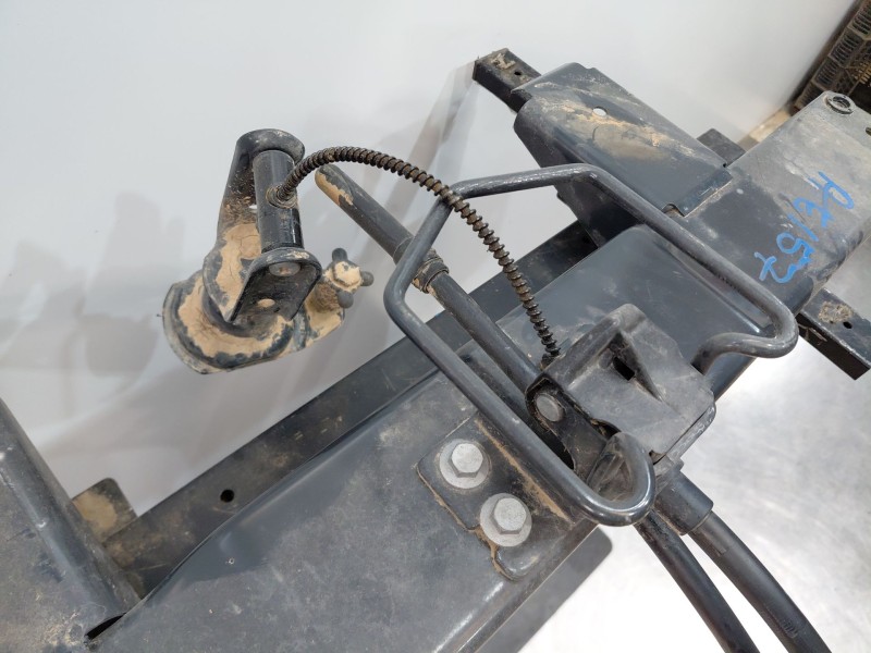 Recambio de soporte rueda repuesto para iveco daily 35s16 35-160 referencia OEM IAM   