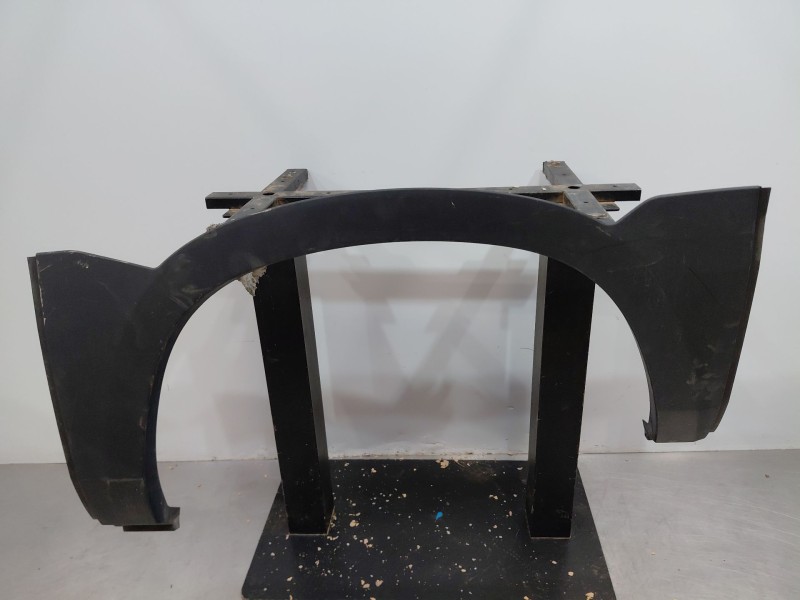 Recambio de moldura para iveco daily 35s16 35-160 referencia OEM IAM   
