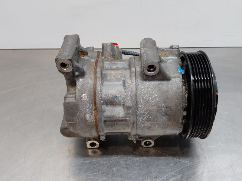 Recambio de compresor aire acondicionado para toyota rav 4 advance referencia OEM IAM 8831042511  