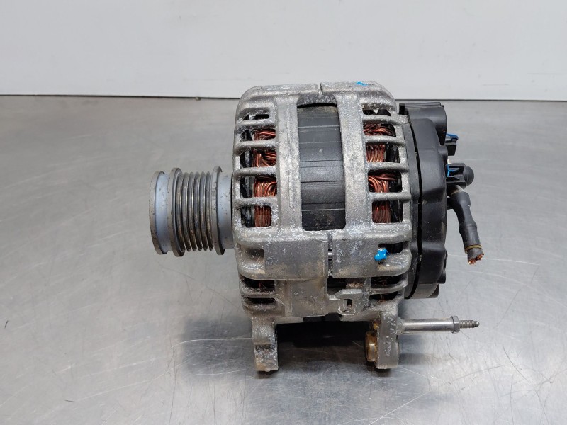 Recambio de alternador para volkswagen tiguan (ax1) comfortline referencia OEM IAM 05L903026N  