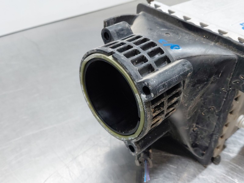 Recambio de intercooler para volkswagen t-roc r-line referencia OEM IAM 04E145785E  