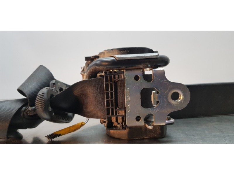 Recambio de cinturon seguridad delantero derecho para fiat doblo ii cargo (263) furgón base referencia OEM IAM 735584037  