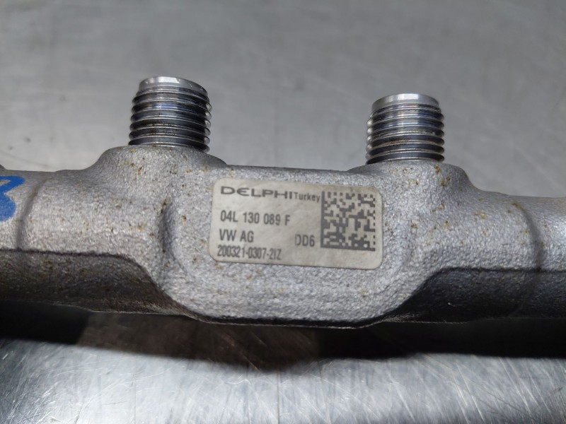 Recambio de rampa inyectora para seat ateca style go referencia OEM IAM 04L130089F 04L130764B 